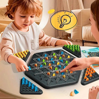 BAND-CHESS ♟️ - Juego de ajedrez triangular con banda de goma